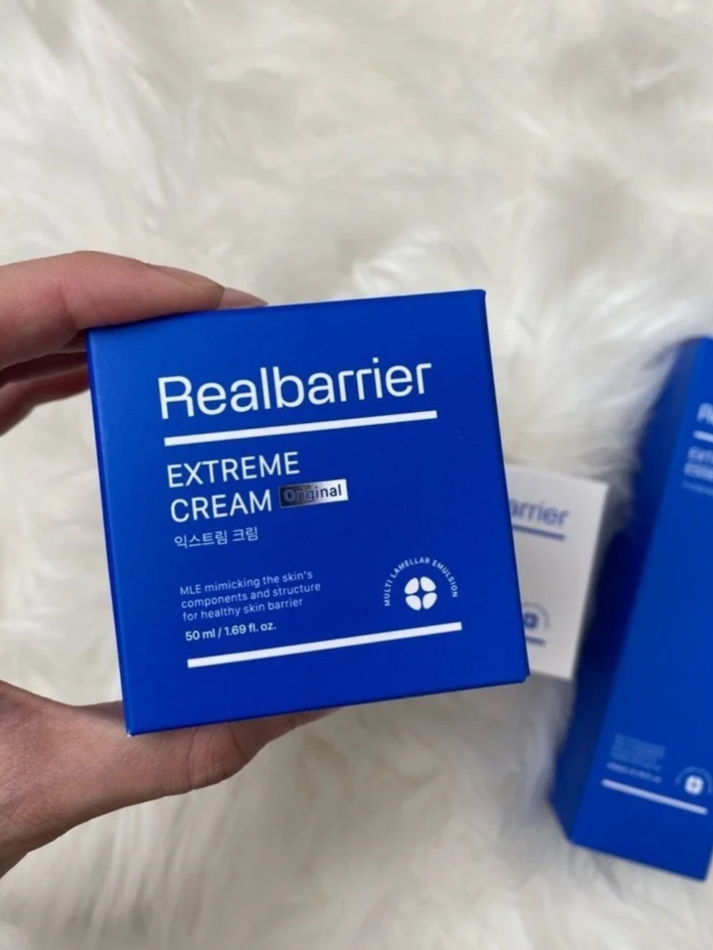 Real Barrier Extreme Cream (light & original version) & essence toner NWB - Picture 3 of 4